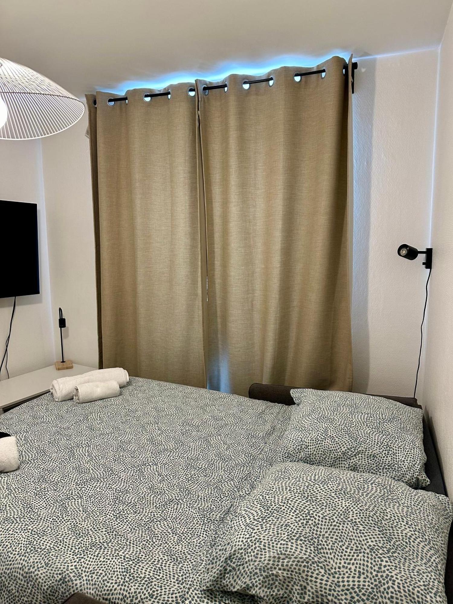 Apartamento Moderne Et Lumineux Asnières Exterior foto